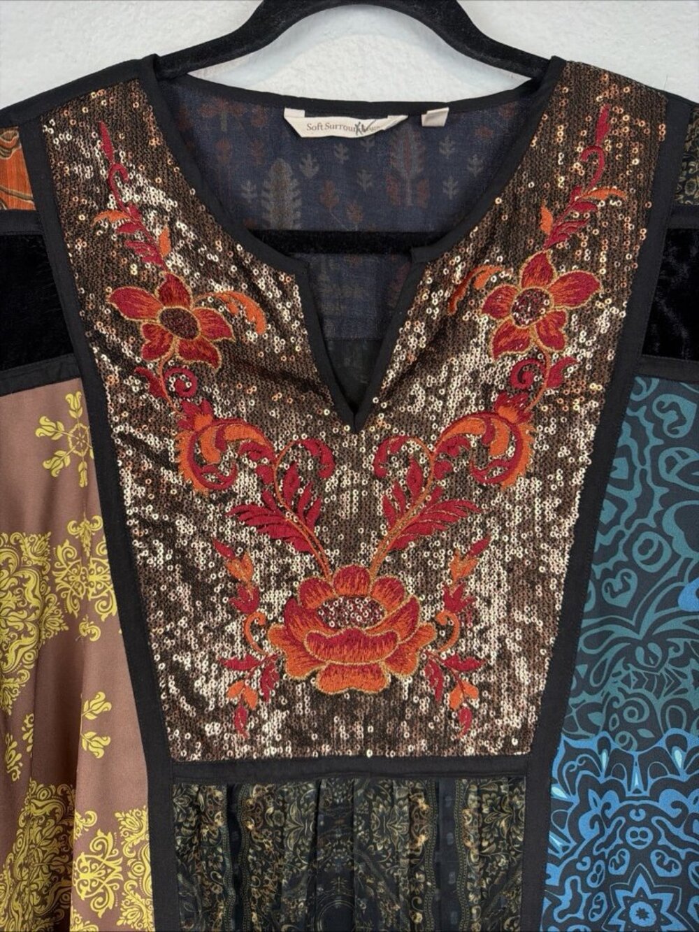 Soft Surroundings Adassa Tunic Womens 1X Patchwork Velvet Sequin Boho Chic - Picture 2 of 10